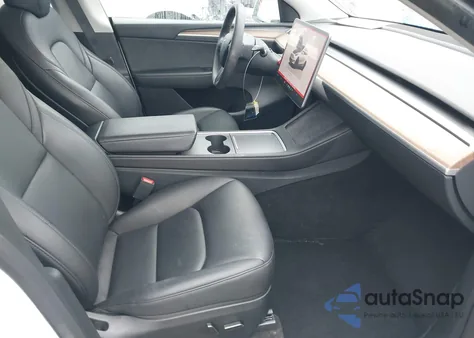 2023 Tesla Model Y Performance Dual Motor All-Wheel Drive z USA, uszkodzony, nr VIN 7SAYGDEF0PF835548